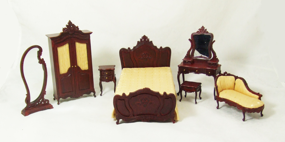 H13002 Mahogany Bed Room set 7pcs in 1" scale